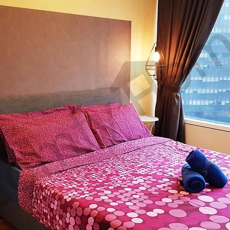 Klcc Service Suites By Home Sweet Home Kuala Lumpur Dış mekan fotoğraf