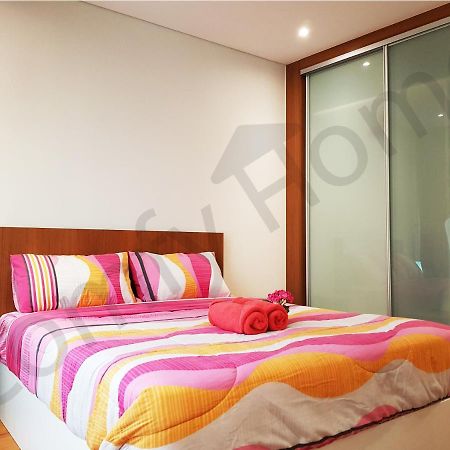 Klcc Service Suites By Home Sweet Home Kuala Lumpur Dış mekan fotoğraf